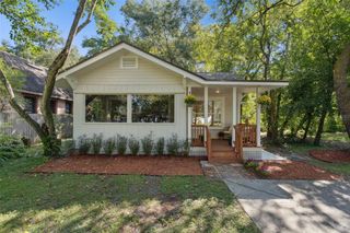 2415 S LAUREL AVENUE, Sanford, FL 32771