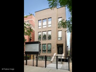 3721 N Kenmore Avenue 1, Chicago, IL 60613