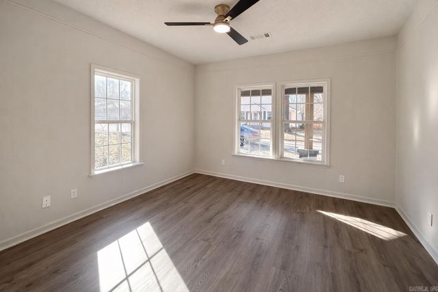 402 N Morrill Street, Morrilton, AR 72110