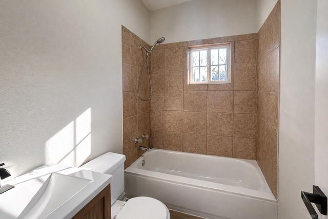 402 N Morrill Street, Morrilton, AR 72110