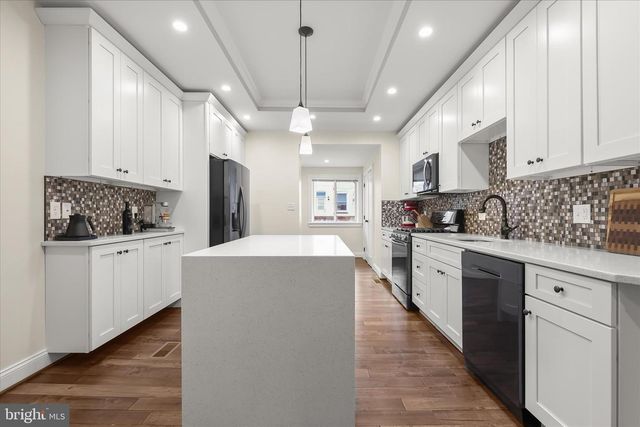 264 S EAST AVE, Baltimore, MD 21224