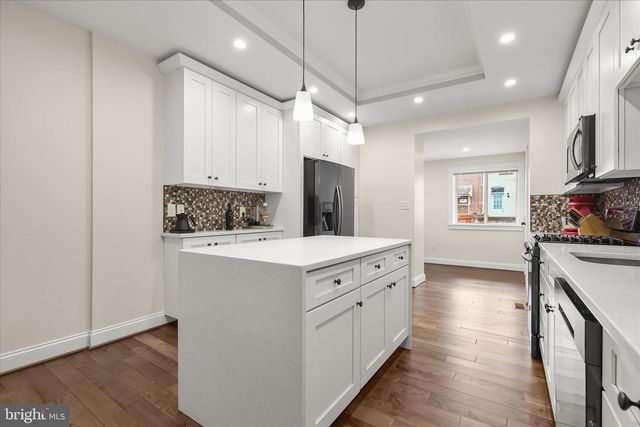 264 S EAST AVE, Baltimore, MD 21224