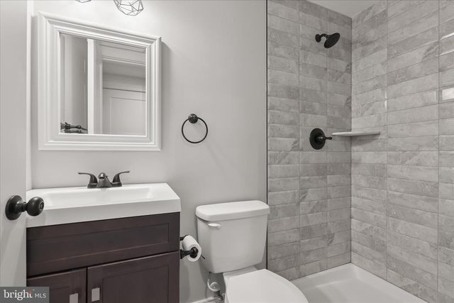 264 S EAST AVE, Baltimore, MD 21224