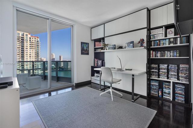 1331 Brickell Bay Dr 2402, Miami, FL 33131