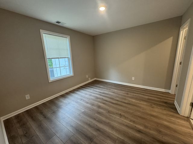 209 Mountaindale Dr, Smyrna, TN 37167