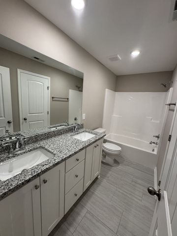 209 Mountaindale Dr, Smyrna, TN 37167