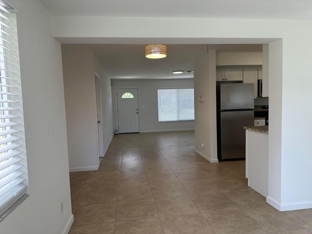 2745 Atlantic Boulevard, Vero Beach, FL 32960