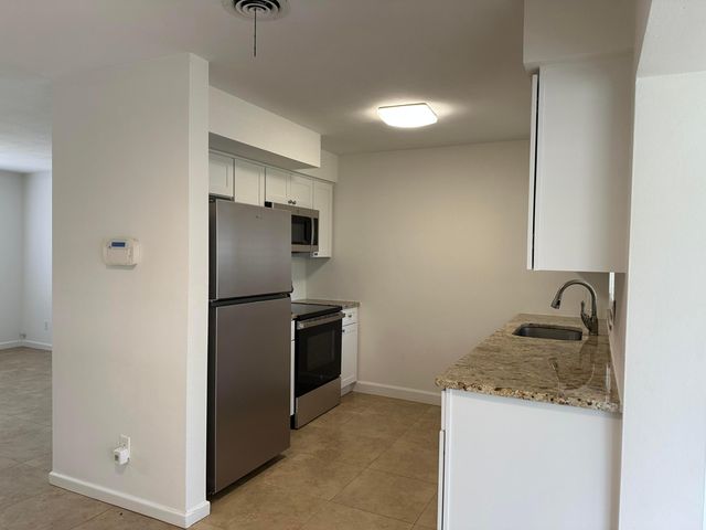 2745 Atlantic Boulevard, Vero Beach, FL 32960