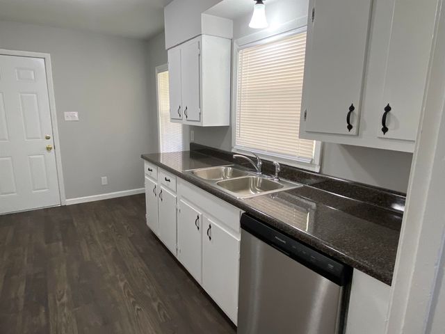 2104 ALTA VISTA AVE, Memphis, TN 38127