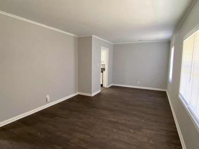 2104 ALTA VISTA AVE, Memphis, TN 38127