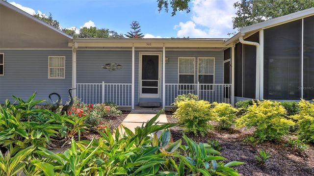 301 MARSH LANDING LOOP, Oak Hill, FL 32759