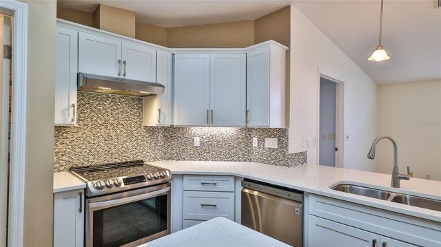 301 MARSH LANDING LOOP, Oak Hill, FL 32759