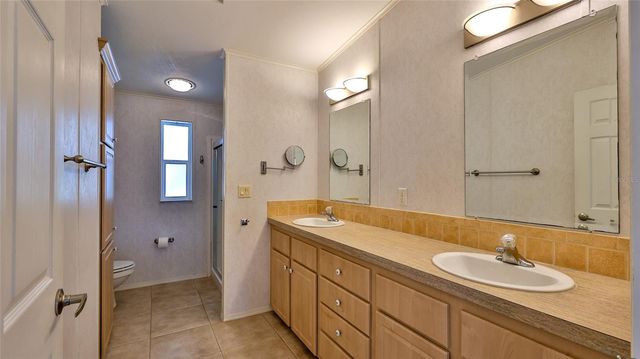 301 MARSH LANDING LOOP, Oak Hill, FL 32759