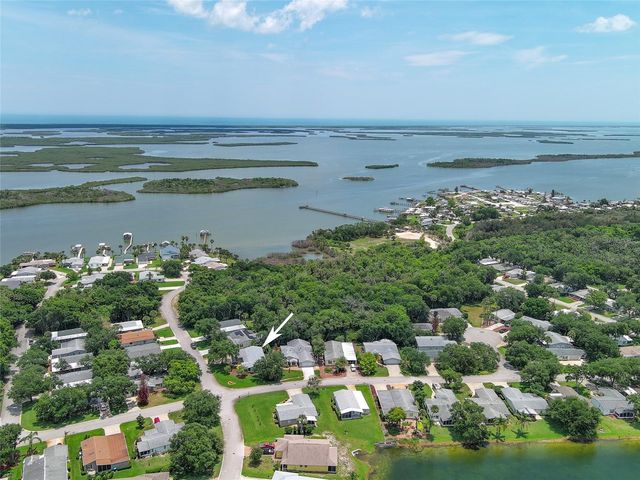 301 MARSH LANDING LOOP, Oak Hill, FL 32759