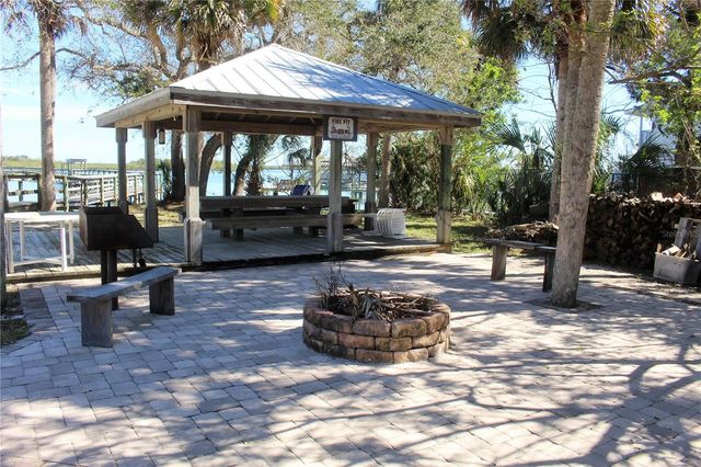301 MARSH LANDING LOOP, Oak Hill, FL 32759