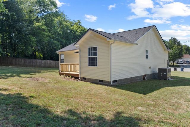 123 Kimberly Ct, Columbia, TN 38401