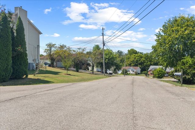 123 Kimberly Ct, Columbia, TN 38401
