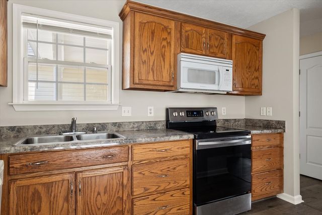 123 Kimberly Ct, Columbia, TN 38401