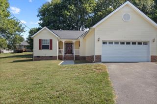 123 Kimberly Ct, Columbia, TN 38401