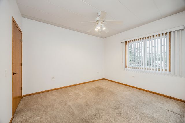 11555 Settlers Pond Way 1A, Orland Park, IL 60467