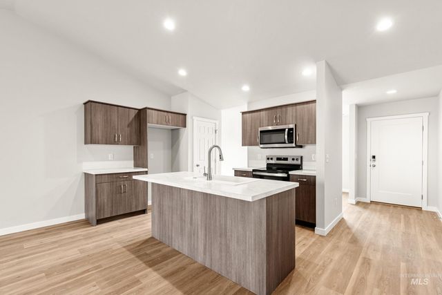 13730 Inman Ct, Caldwell, ID 83607