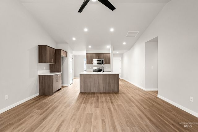 13730 Inman Ct, Caldwell, ID 83607