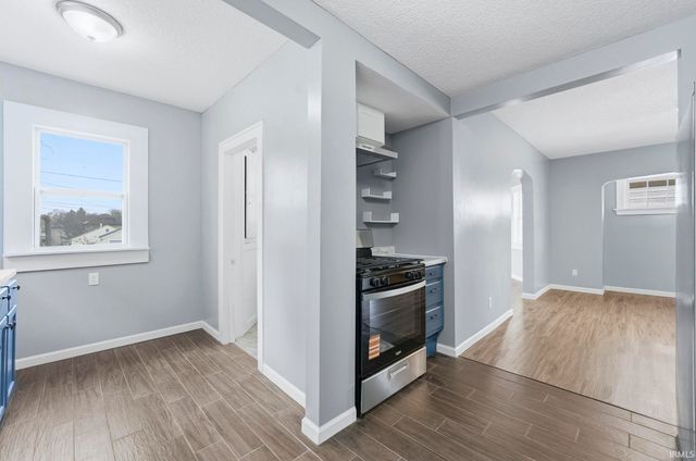 2910 S Harrison Street, Fort Wayne, IN 46807