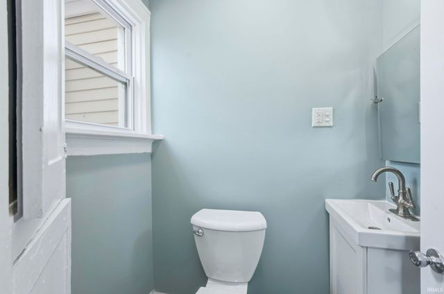 2910 S Harrison Street, Fort Wayne, IN 46807