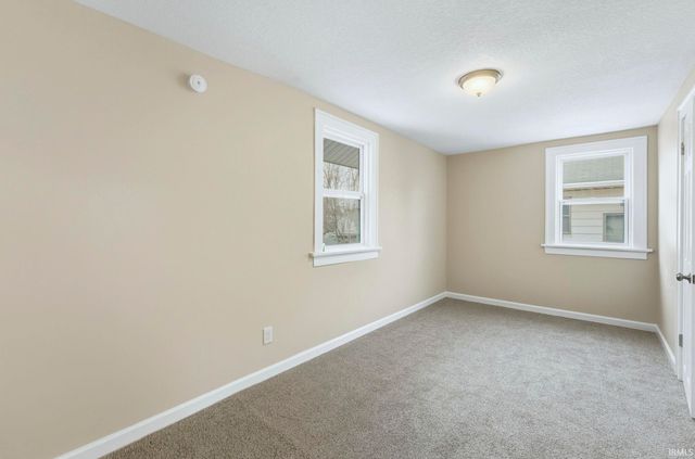 2910 S Harrison Street, Fort Wayne, IN 46807