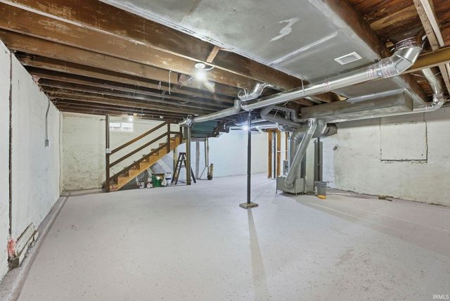 2910 S Harrison Street, Fort Wayne, IN 46807