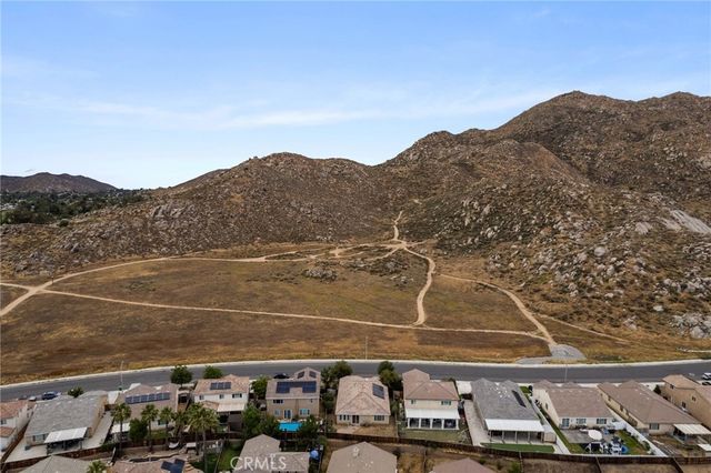 26585 Emperor, Menifee, CA 92585