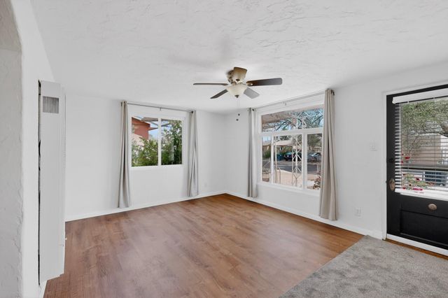 1319 Van Cleave Road NW, Albuquerque, NM 87107