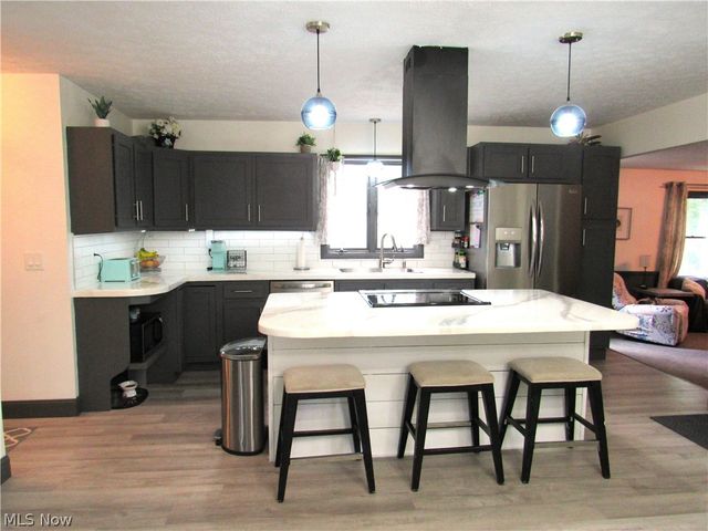 389 Tulip Trail, Wadsworth, OH 44281