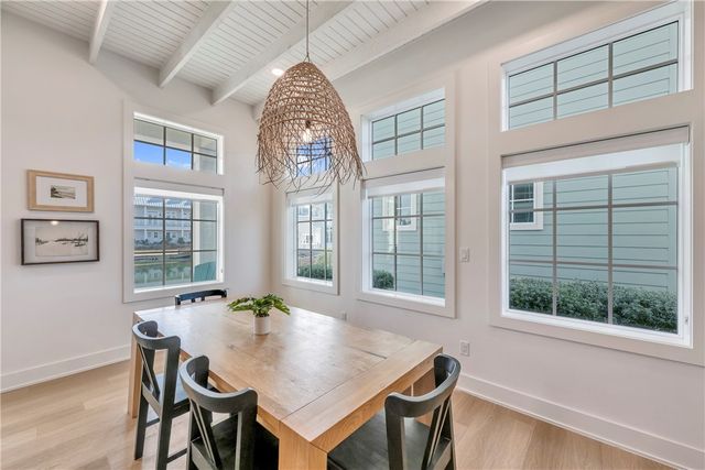 119 7 Day Weekend St, Port Aransas, TX 78373