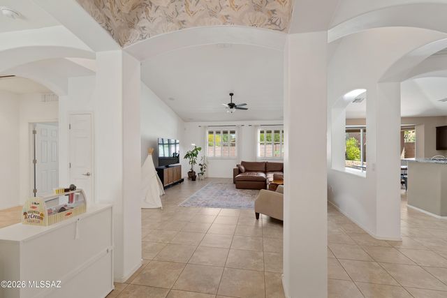 3430 W Bell Song Place, Marana, AZ 85658