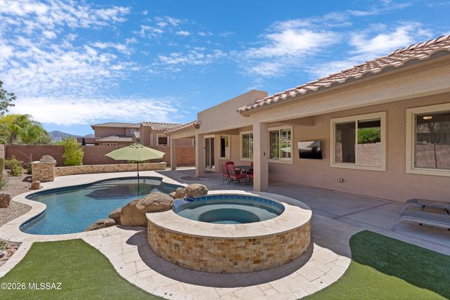 3430 W Bell Song Place, Marana, AZ 85658