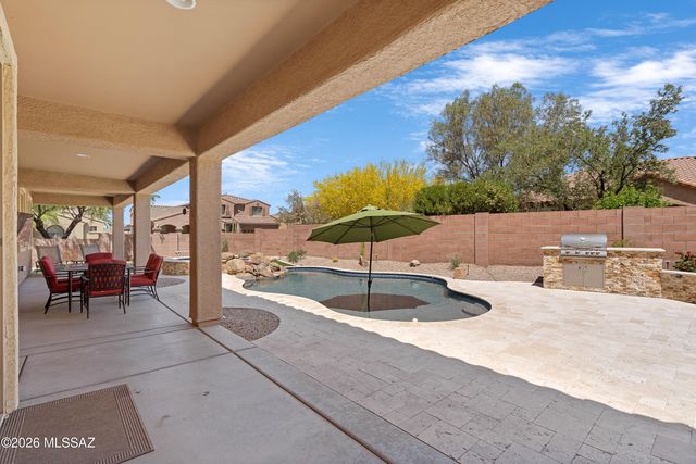 3430 W Bell Song Place, Marana, AZ 85658