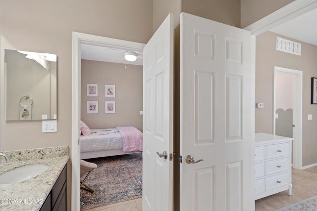 3430 W Bell Song Place, Marana, AZ 85658