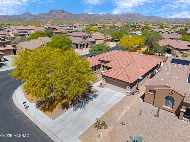 3430 W Bell Song Place, Marana, AZ 85658