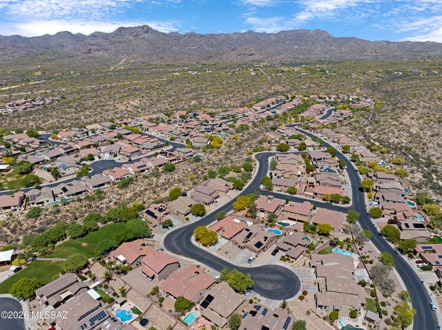 3430 W Bell Song Place, Marana, AZ 85658