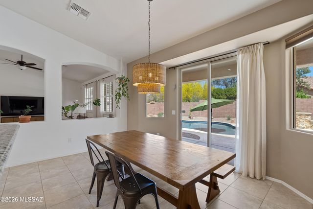 3430 W Bell Song Place, Marana, AZ 85658