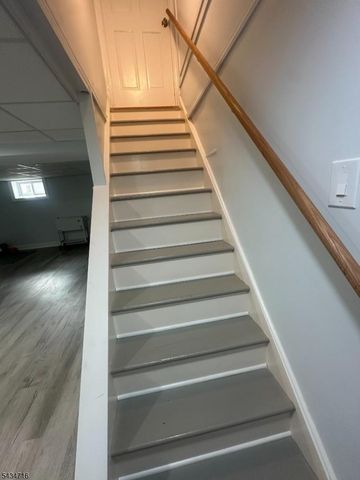 13 Hedman Pl, Fair Lawn Boro, NJ 07410