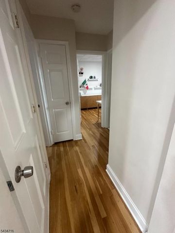 13 Hedman Pl, Fair Lawn Boro, NJ 07410