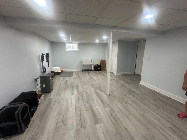 13 Hedman Pl, Fair Lawn Boro, NJ 07410