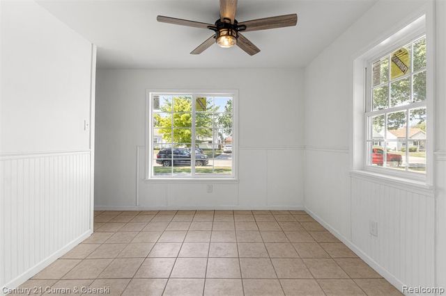 13367 Fordline Street, Southgate, MI 48195