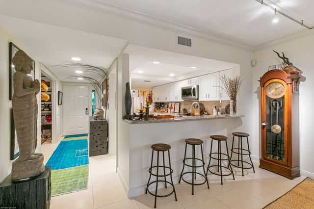 2735 Polo Island Drive E K103, Wellington, FL 33414