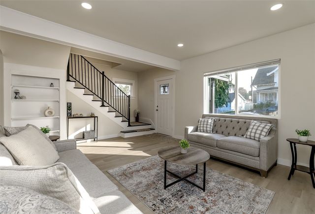 325 B Street NE, Auburn, WA 98002