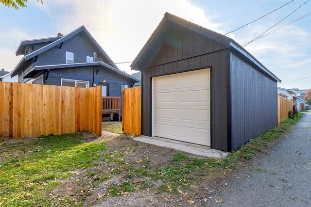 325 B Street NE, Auburn, WA 98002