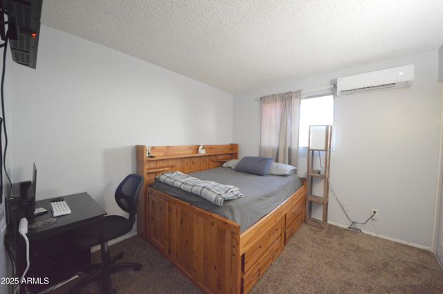 6737 W OREGON Avenue, Glendale, AZ 85303