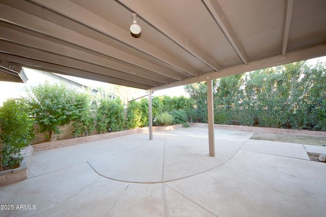 6737 W OREGON Avenue, Glendale, AZ 85303